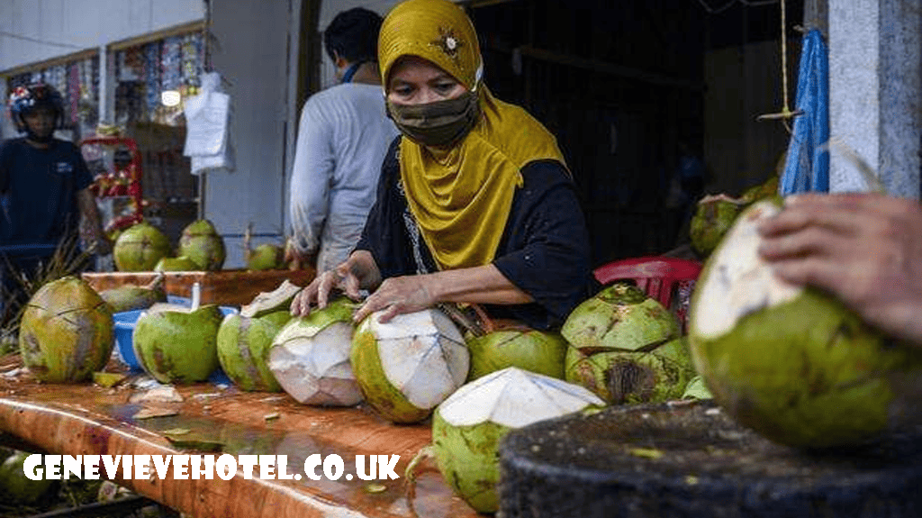 Ragam Manfaat Air Kelapa Tua untuk Kesehatan