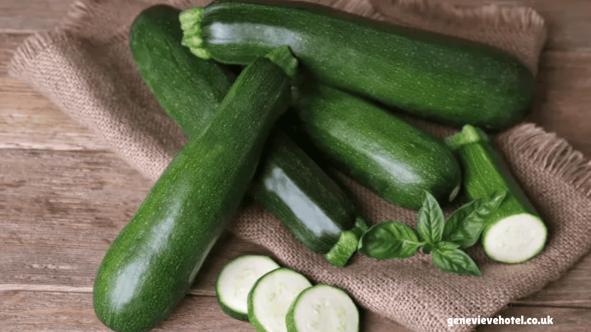 Khasiat Utama dan Kandungan Zucchini yang Mirip Timun