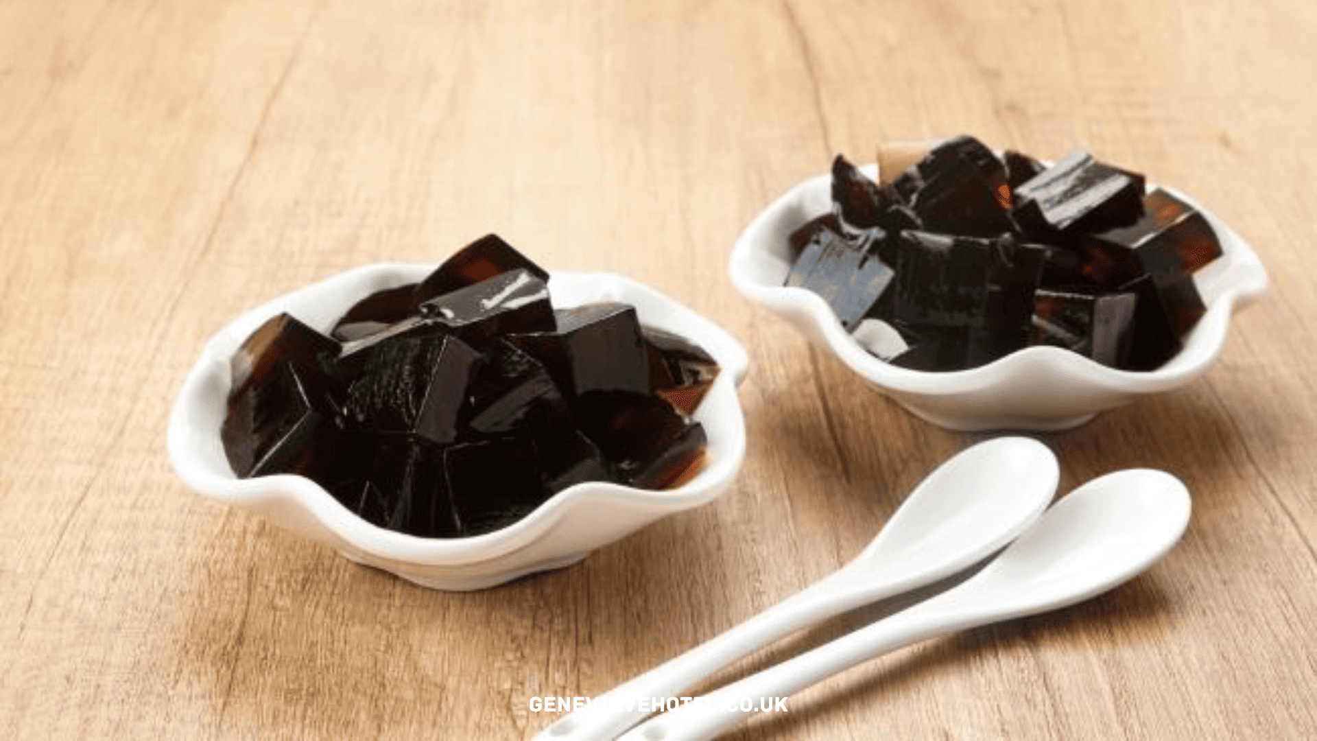 Cincau Hitam: Ketahui Manfaat dan Tips Aman Mengonsumsinya