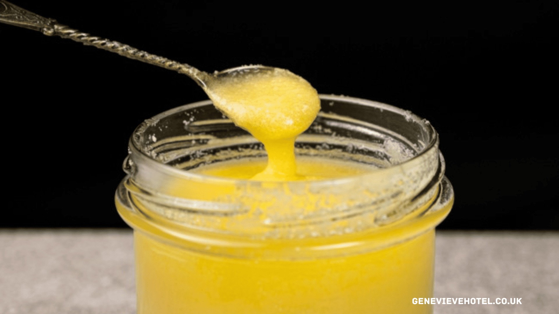 Minyak Samin: Ketahui Manfaat untuk Kesehatan dan Risiko Penggunaannya